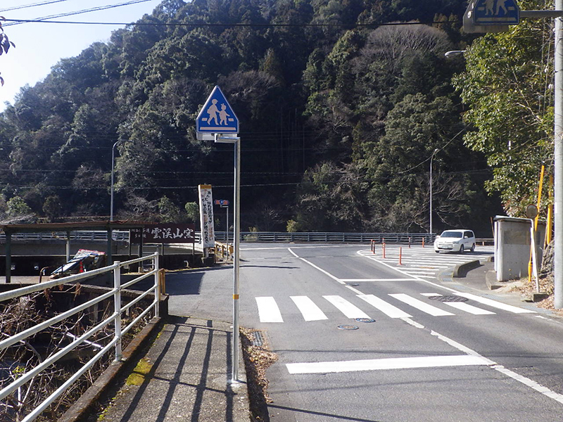 道路標識設置・道路標示塗装工事(第8-4号)2
